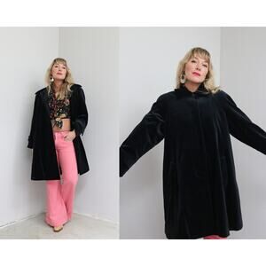 1980's Vintage Black Velvet A-Line Swing Coat Women's MD LG 80's does the 60's